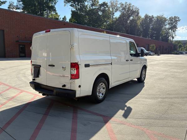 2020 Nissan NV 2500HD - Photo 3