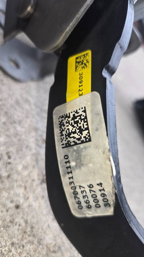Maserati Ghibli 2017 Brake pedal P/N 6700049780