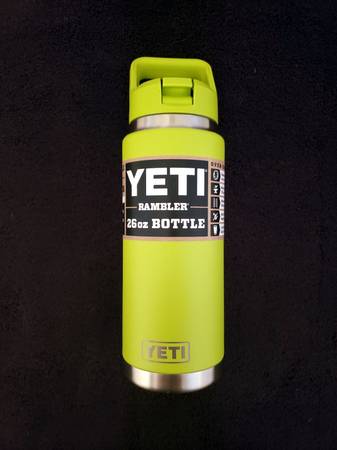 New YETI Chartreuse 26 oz Rambler Bottle With Straw Cap 1
