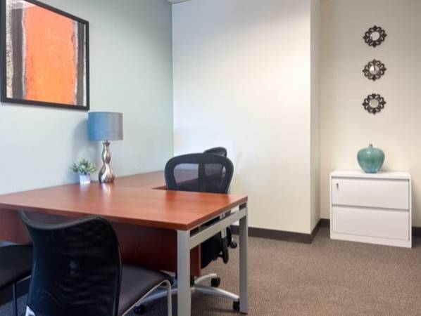 🔥 Huge Deal! 3 Contiguous Offices - Up to 20 People -50% OFF 12-Month 1