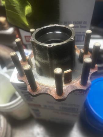 trailer hubs  four avavable 1