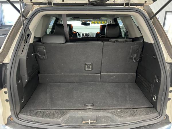 2011 GMC Acadia SLT-1 AWD - Photo 13