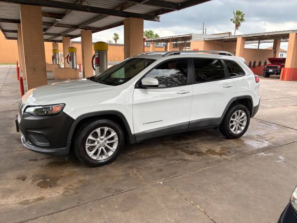 2020 Jeep Cherokee 1