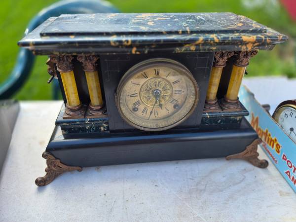 Nice old clock 1