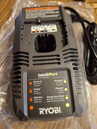 Ryobi P118 18V ONE+ IntelliPort Battery Charger 1