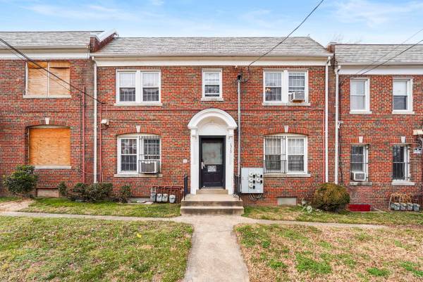 1515 17th St SE - Just Listed 1