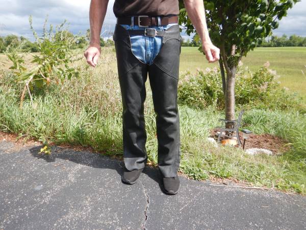 Black leather motorcycle chaps 1