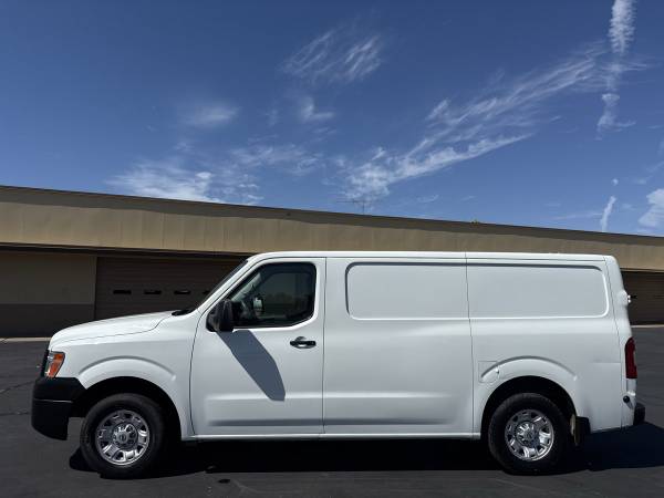2020 Nissan NV2500 - Photo 4