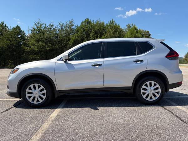2018 Nissan Rogue S 1