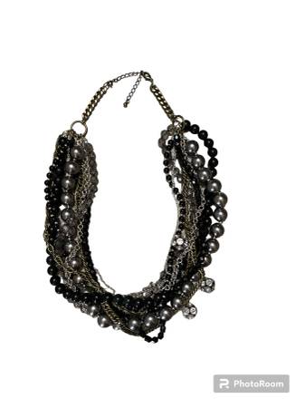 Multi layer necklace 1