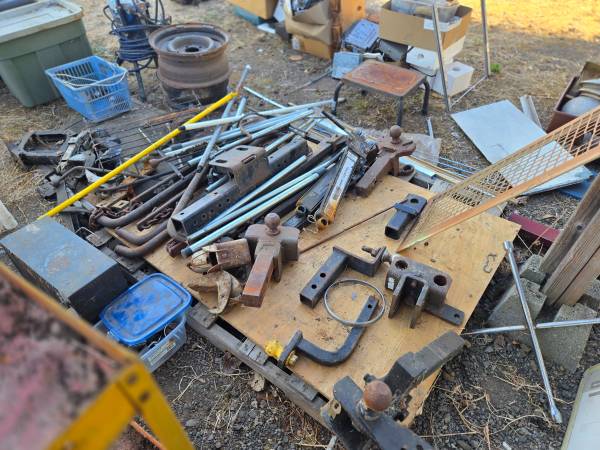 Yard sale photo