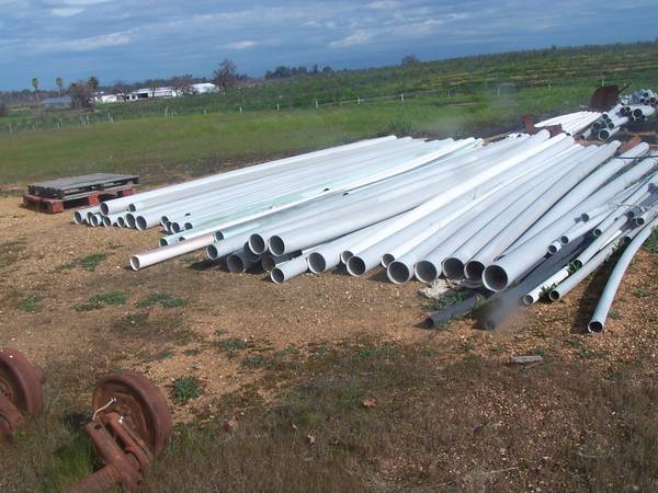 Lots of PVC pipe 4" - 5" 1