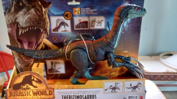 Jurassic World/ Therizinosaurus 1