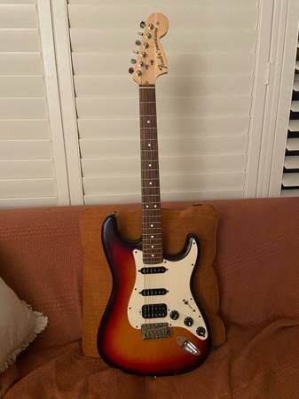 Fender Stratocaster USA Highway One 1