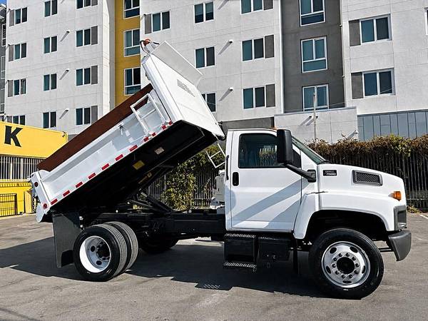 2007 GMC Topkick C-7500 Gravel - Photo 4