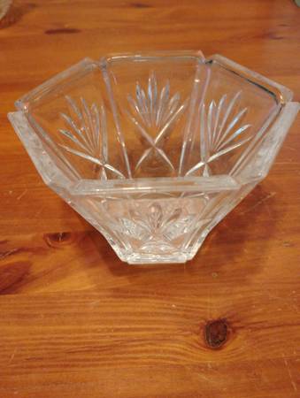 Gorham Vintage Hexagonal Lead Crystal Bowl 1