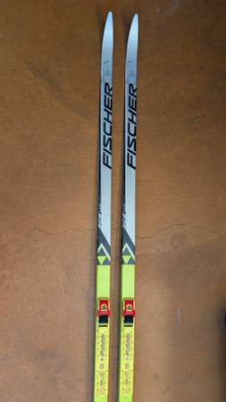Fischer SCS 197cm Classic wax racing skis - sporting goods - by