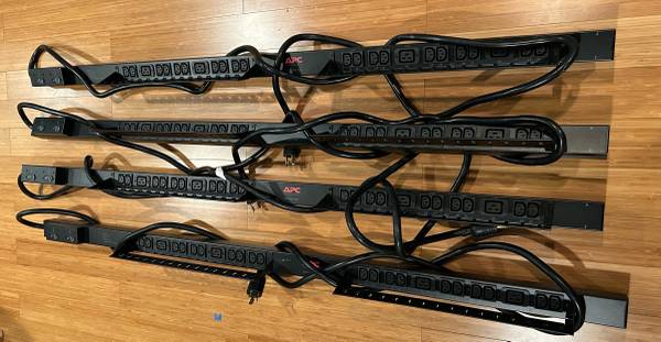 APC PDUs AP7541 x 2 1