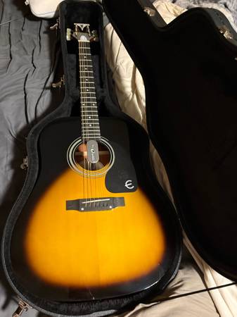 Epiphone guitar 1