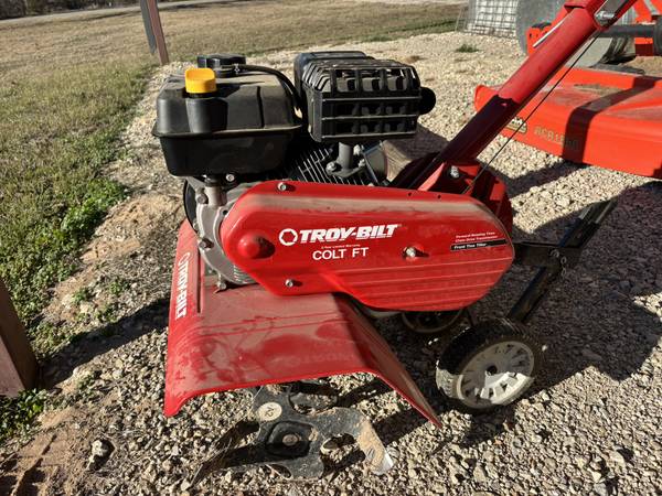 Troy-Bilt Colt FT 208cc 24" Front Tine Tiller 1