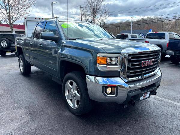 2015 GMC Sierra 2500HD 4X4 DURAMAX DIESEL 20 INCH WHEELS SHARP TRUCK!! **FINANCI - $32,994 (+ MASTRIANOS DIESELLAND)63615292125699124