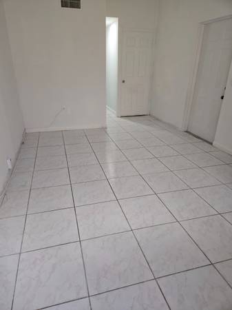 Efficiency en Hialeah 1