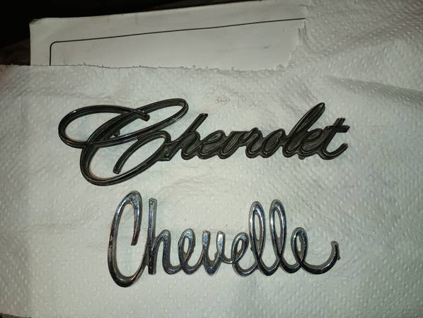 Chevy fender & deck emblems 1