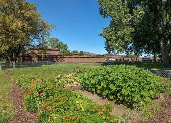 $970 / 2br - 875ft2 - 2BR Apartment – Spacious Living in Walkable Area (1310 15th Street North, St. Cloud, MN)63988652819330124