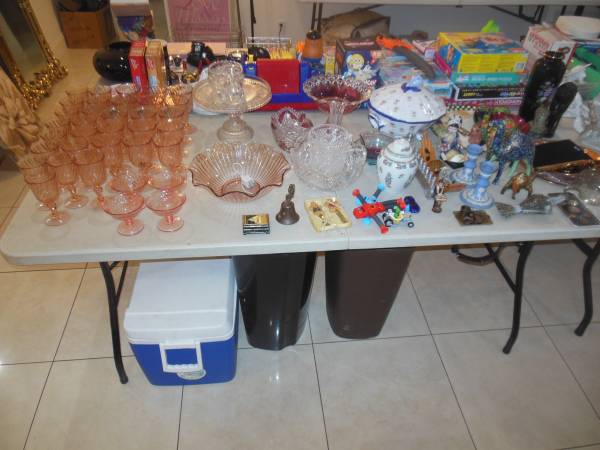 Yard sale photo