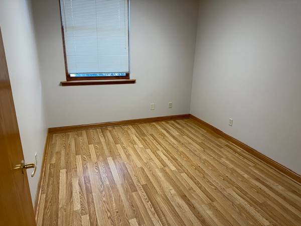 $545 / 350ft2 - Spacious 2 room suites, newly decorated (Cedarburg)64152184894081120