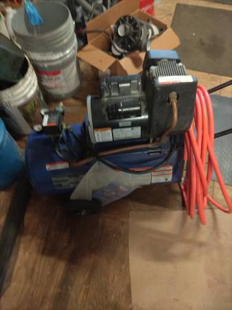 Campbell/Hausfeld Air Compressor 1