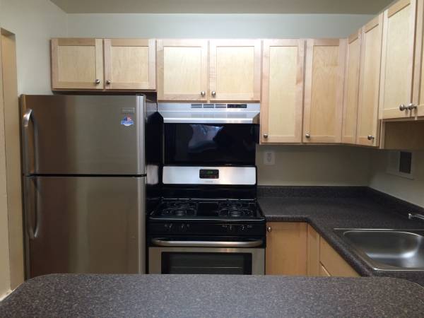 $1,895 / 1br - $1,895 / 1br – 579 Sq. Ft. Comfortable Living in Alexandria – We have (Alexandria)63916757655811124
