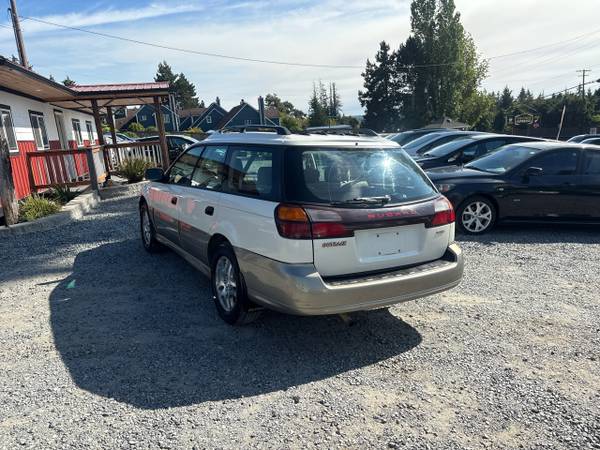 2003 Subaru Outback Wagon w/ All-weather Package - $2,999 (Lynnwood, WA)63441580591875124