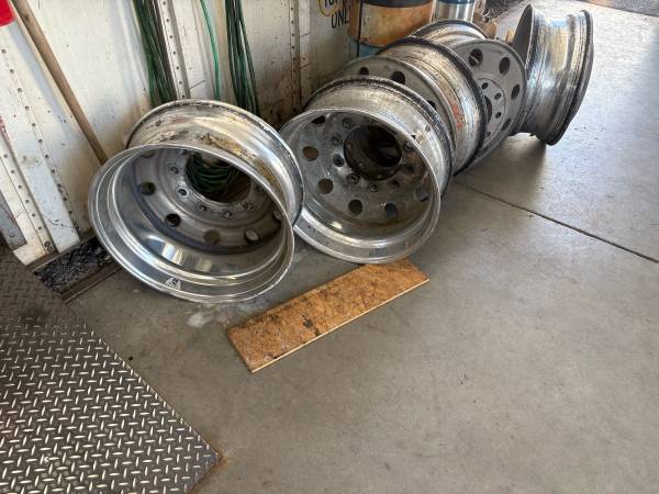 Alcoa Semi Truck Trailer Aluminum Wheels Rims Hub Pilot Stud Pilot 1