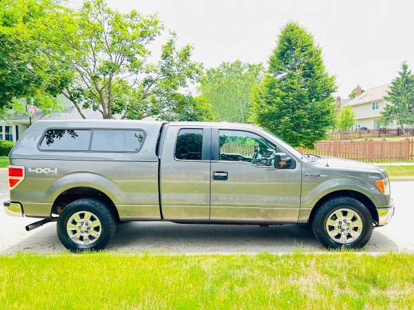 2011 Ford F150 XLT SUPER CAB SIN óxido. POCOS KILÓMETROS - $9,700 (Elmwood Park)63616820568193124