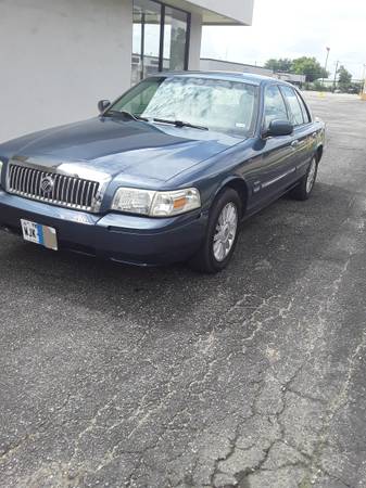 2010  Mercury Grand Marquis - $5,600 (Houston)63622178326915121