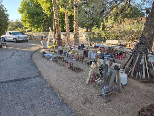Yard sale photo