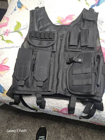 Tactical Vest 1