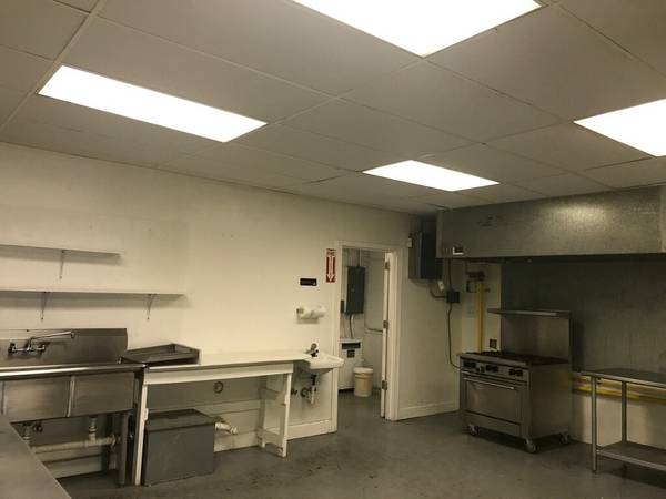 $1,100 / 1000ft2 - COCINA PARA CATERING Totalmente Equipada $1,100/mes 482 N Hollywood @ Broad (Midtown/Memphis)63761764213123122