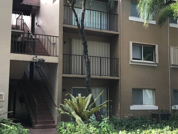 $2,250 / 3br - West Palm Beach St Andrew 3br 2ba move in ready condo rental63825139041153121
