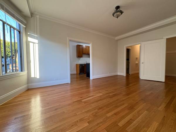 $2,450 / 560ft2 - Estudio amplio en Russian Hill (russian hill)63667924283907120