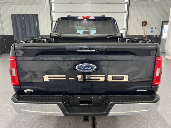 2022 Ford F-150 XLT 4x4 - Photo 5