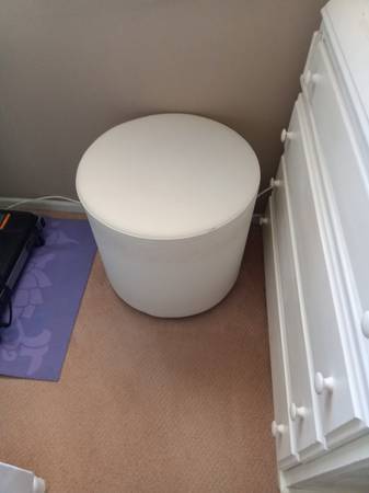 White Ottoman 1
