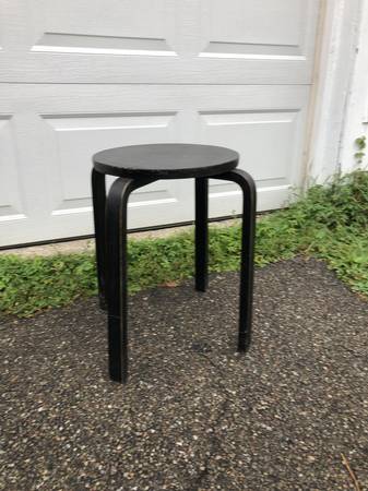 Round side table/stool 1