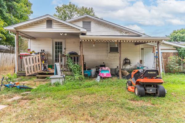 $185,000 / 3br - 1634ft2 - 1227 Stubbins Court (Bowling Green)63612022463747122
