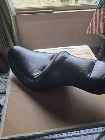 Harley seat 1