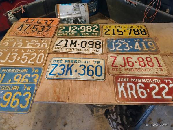 1970's Missouri license plates 1