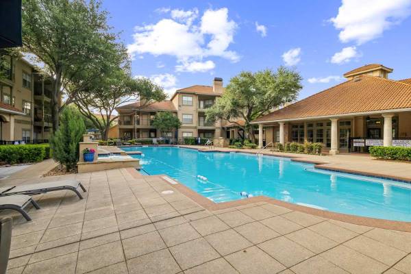 Resident Referral Program, Dog Park, Spacious Closets 1