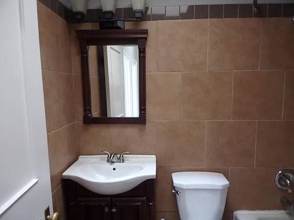 $1,325 / 2br - 1000ft2 - 2Bed w/ **Gorgeous View of Elmwood & Bidwell** (Buffalo)63925204355203123