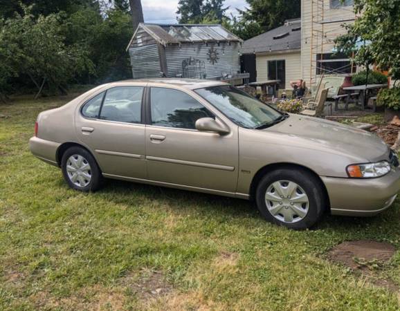 2001 NISSAN ALTIMA  ¡DEBO VENDER AHORA!! - $1,995 (Tenino)63617156742273123